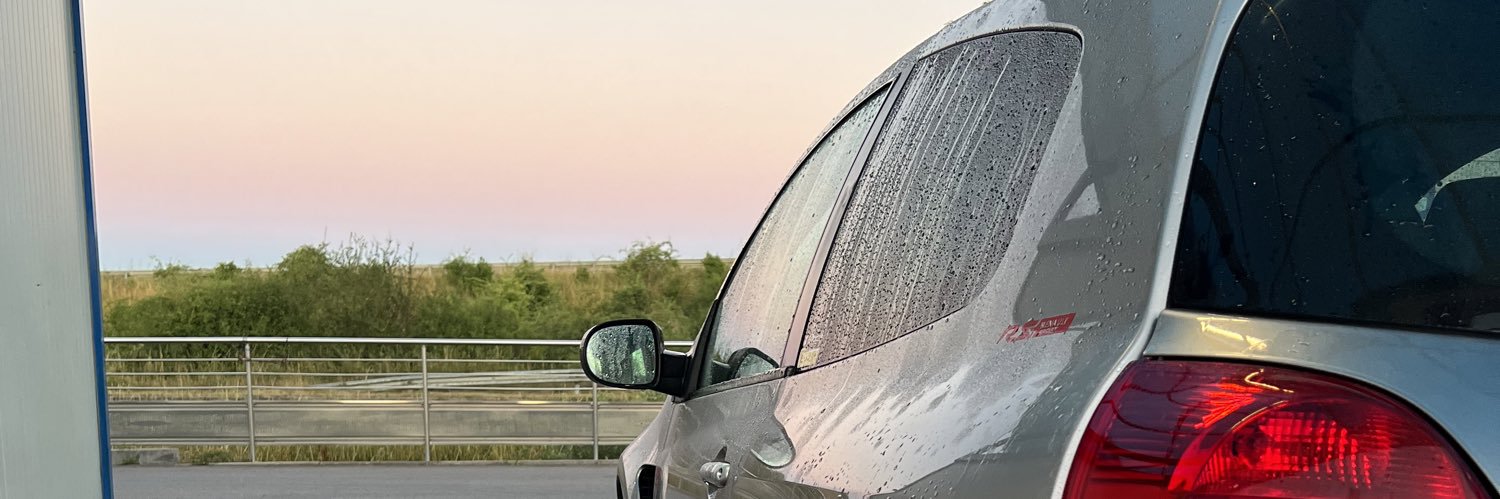 TchekMogo's profile banner image