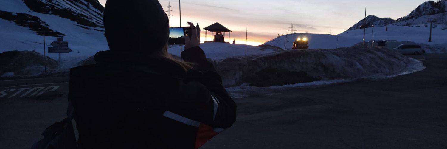 smatamandriles's profile banner image