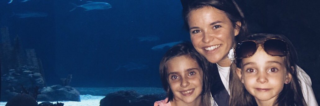 alyssab710's profile banner image