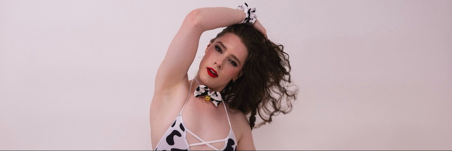 alica_schmidt3's profile banner image