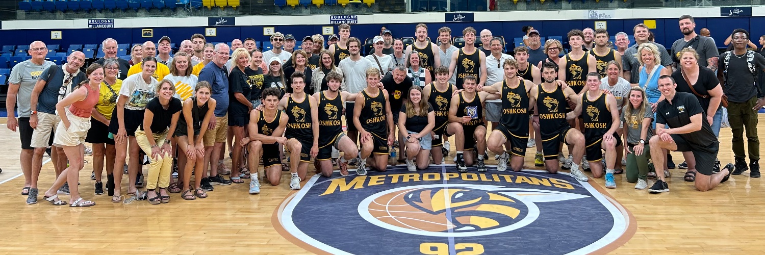 UW-Oshkosh Men's Basketball banner