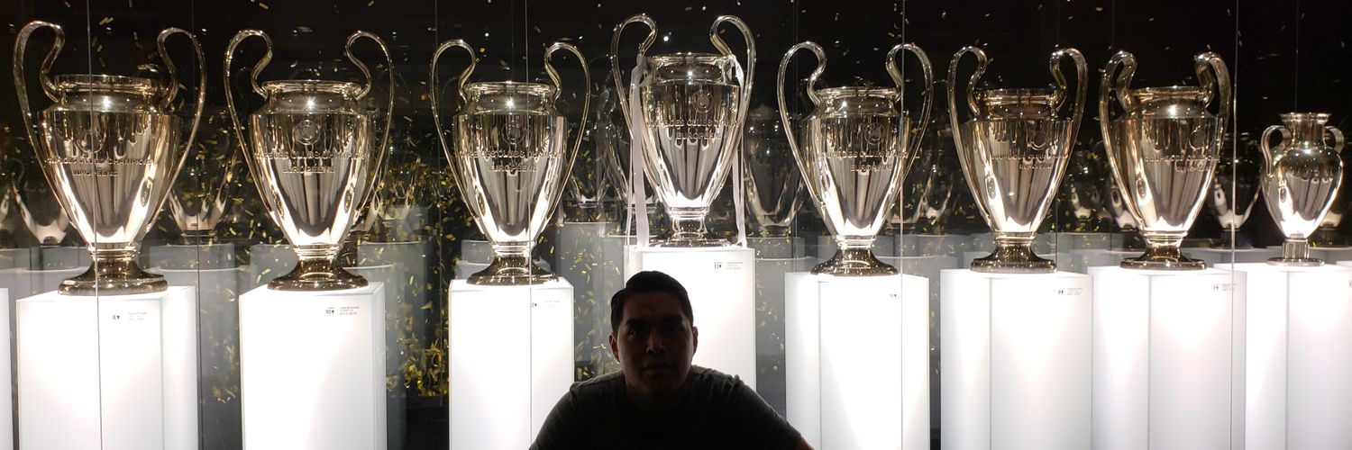 laleydeivan's profile banner image