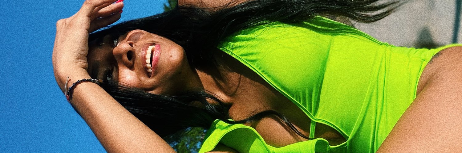 NanyJ7's profile banner image