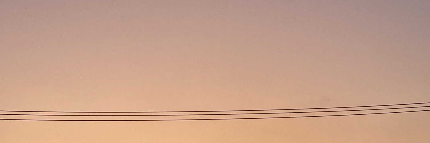 ilouyb's profile banner image