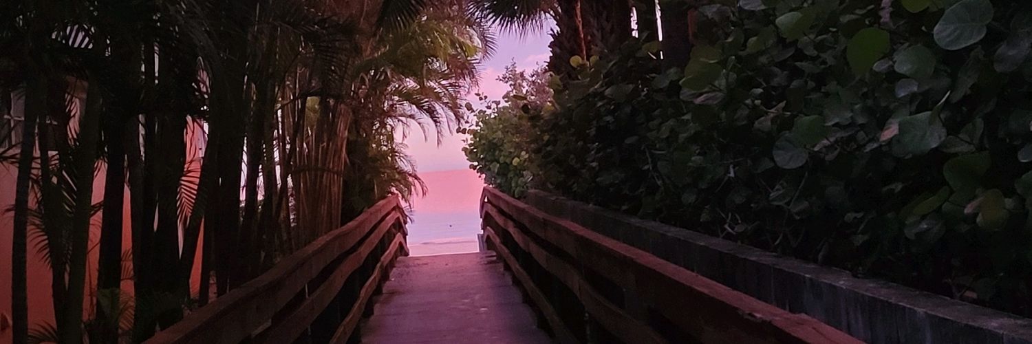 B.FL🍊█████'s banner