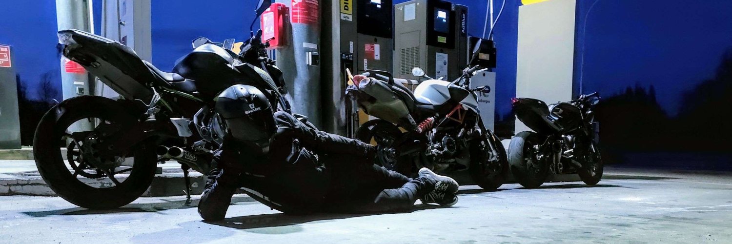 SimonBchlt's profile banner image
