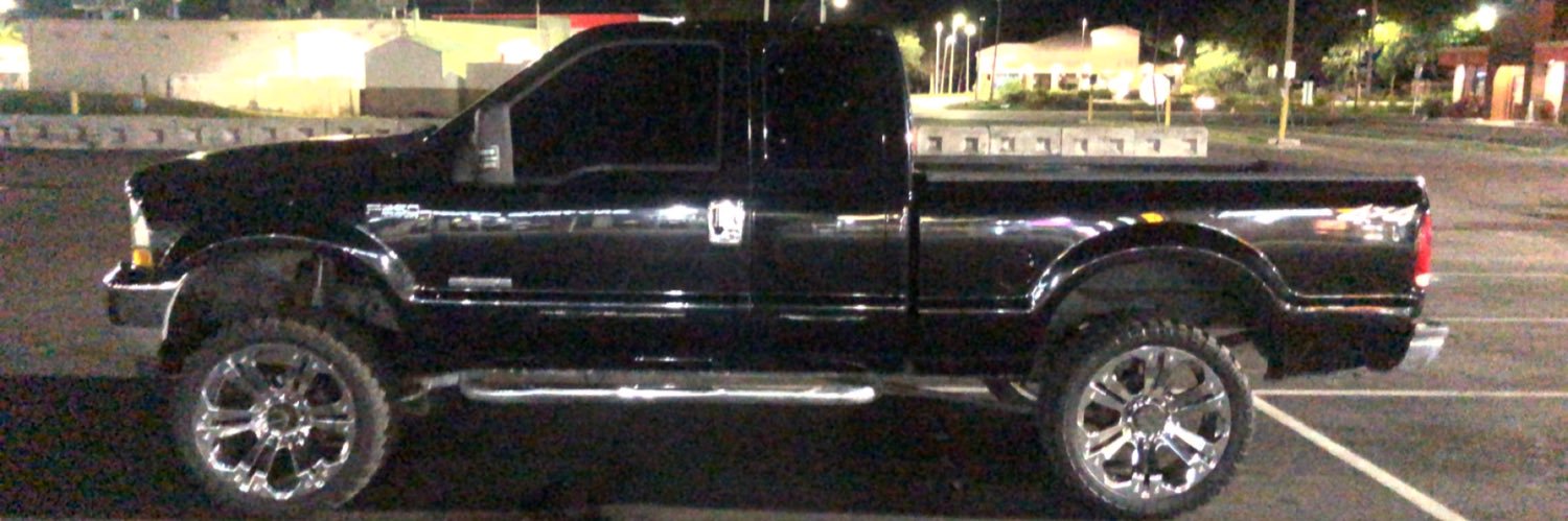 Thaa_Hitta's profile banner image