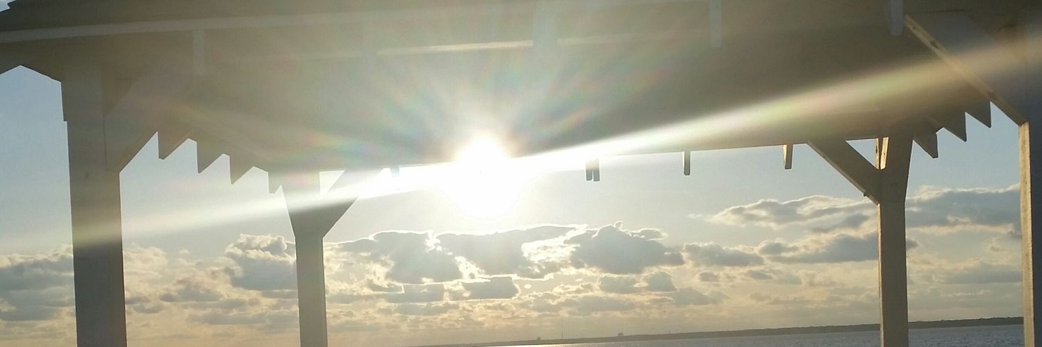 dadwine's profile banner image