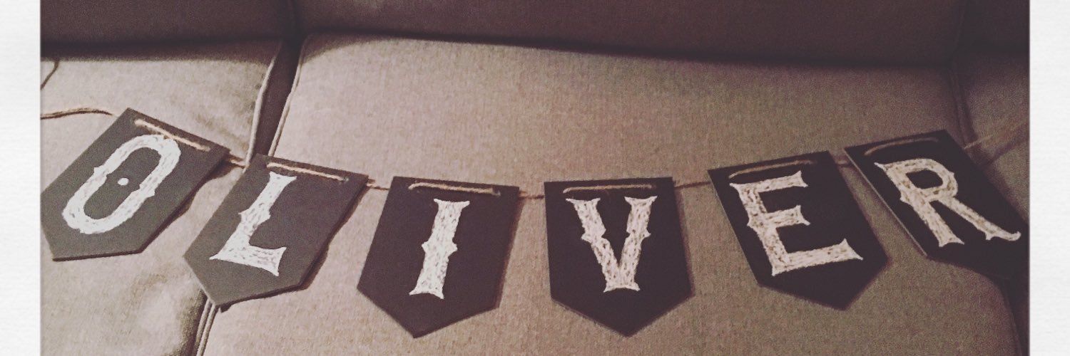 Mandylee823's profile banner image