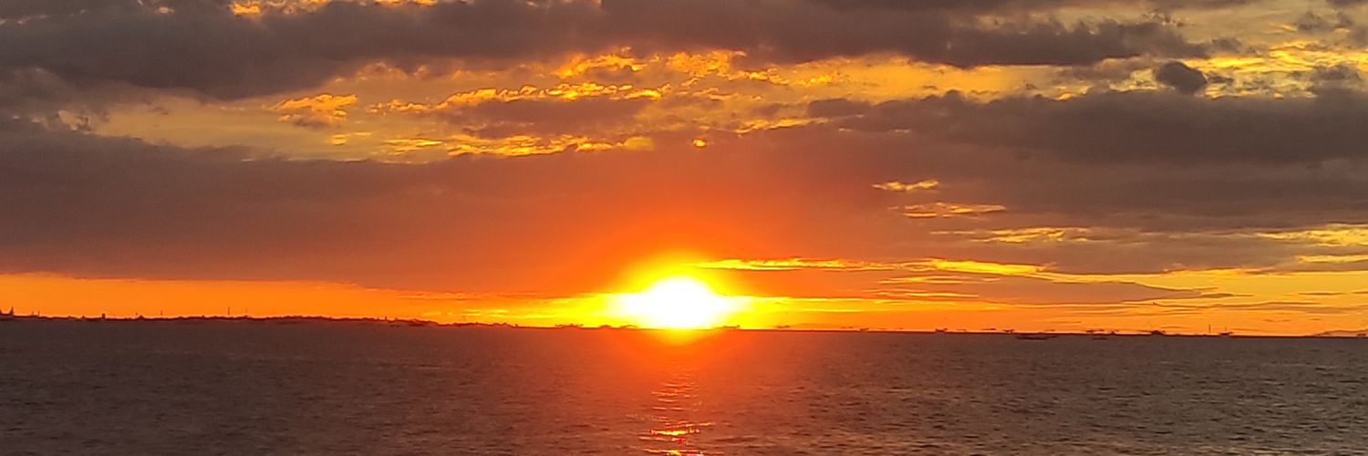 DnnsClgd's profile banner image