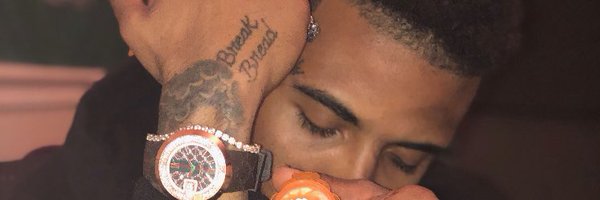FameReek Profile Banner