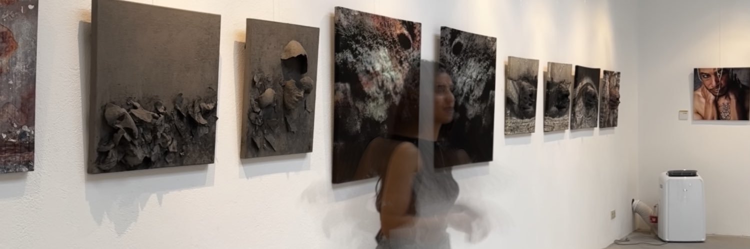 aylinaydnlioglu's profile banner image