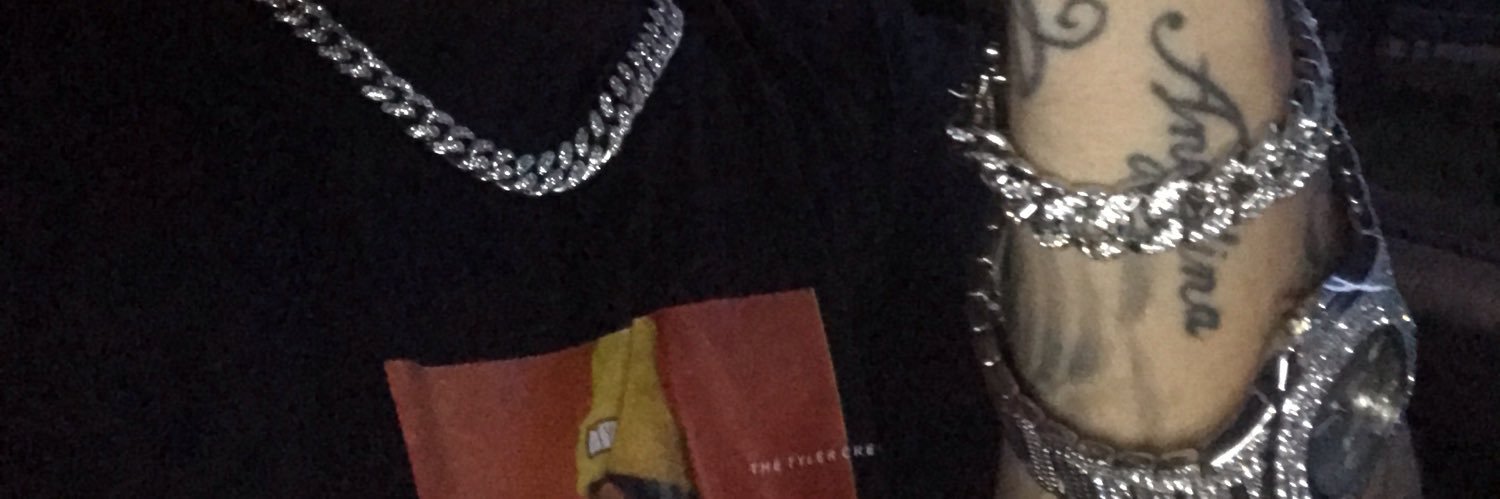 yctrunks's profile banner image