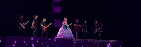 electraheart180 Profile Banner