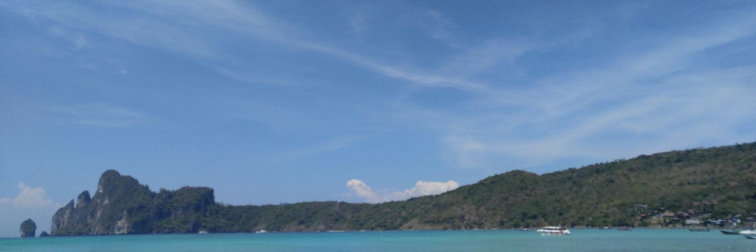 iakruru's profile banner image