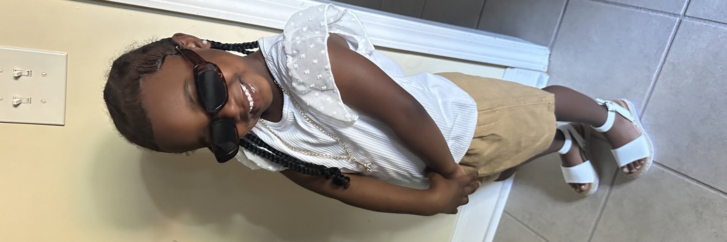 saniyah_tanner's profile banner image