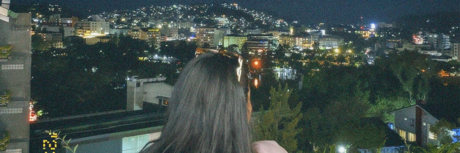 jhnn_2w's profile banner image