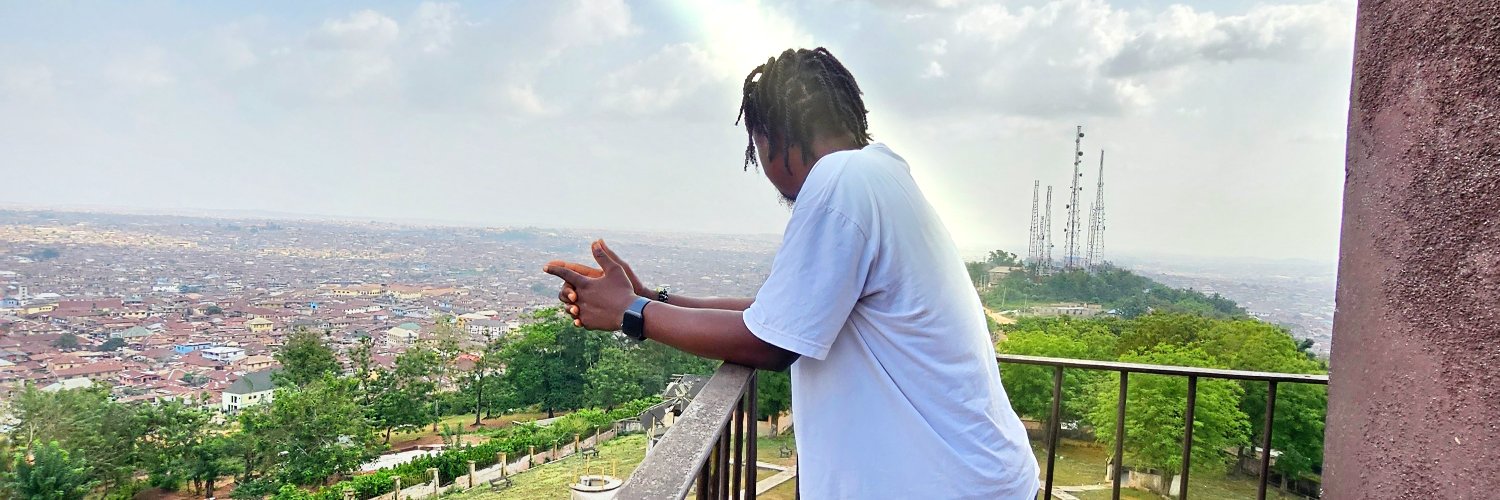 d_real_mot's profile banner image