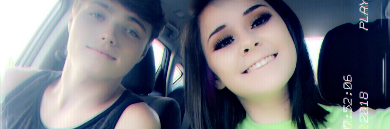 kaseyleann_13's profile banner image