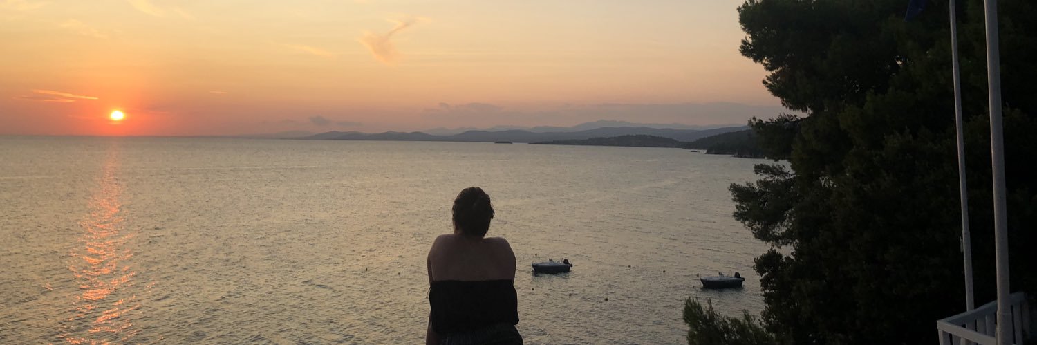 annemystere's profile banner image