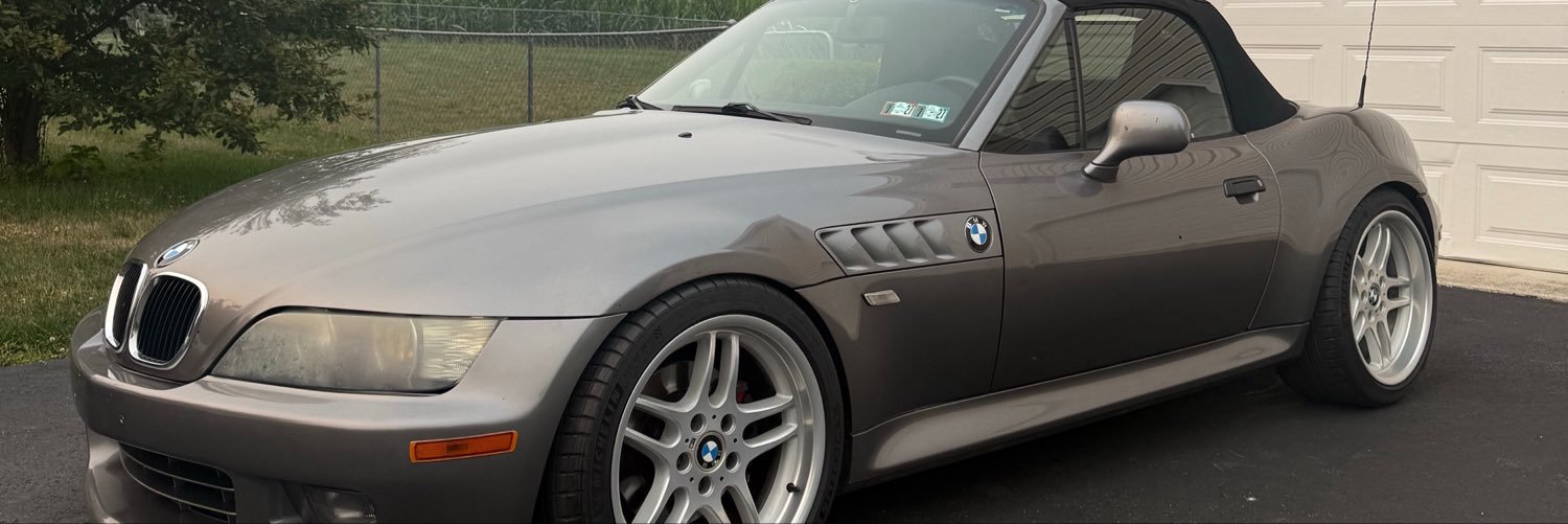 Rouute's profile banner image