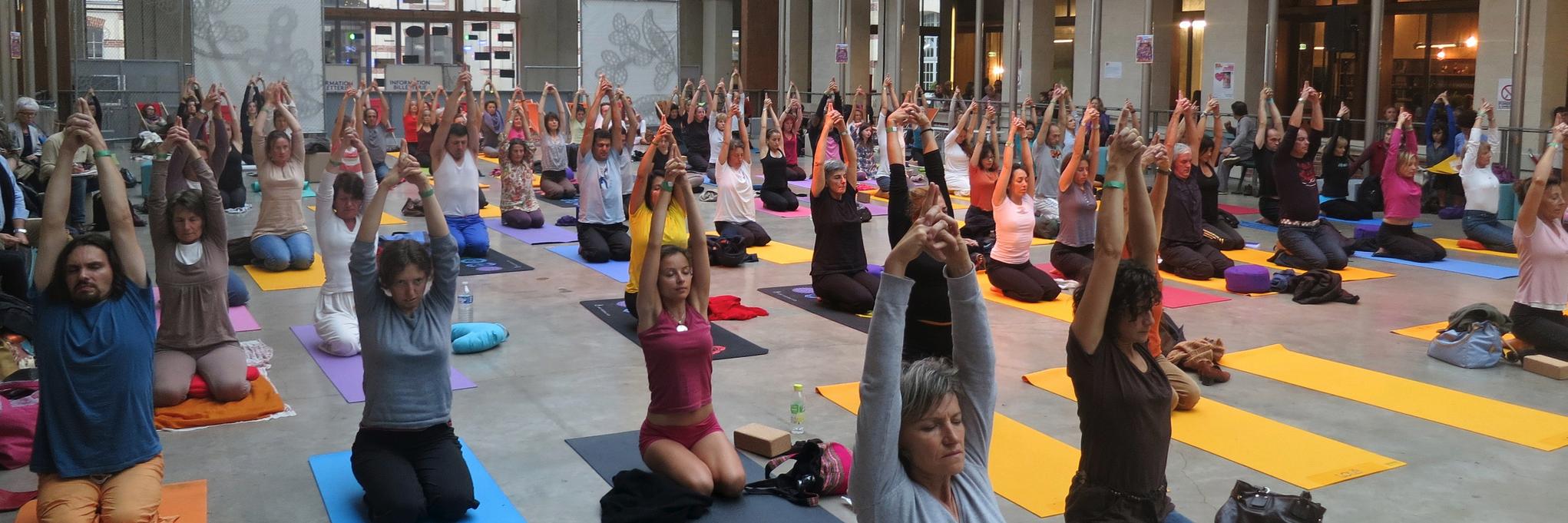 _123yoga's profile banner image