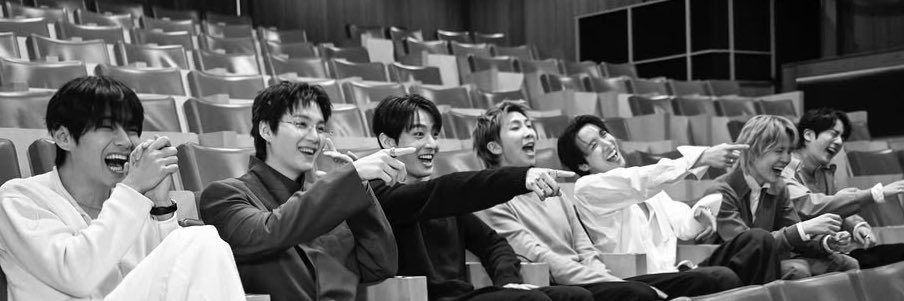 moonymels's profile banner image