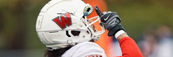 quis_8 Profile Banner