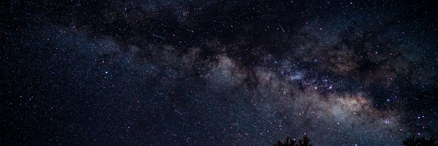 magiChen's profile banner image