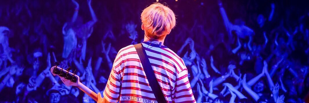 Py927's profile banner image