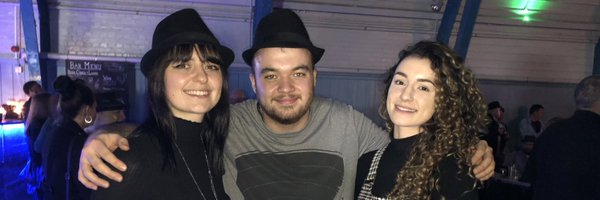 JanetWazza Profile Banner