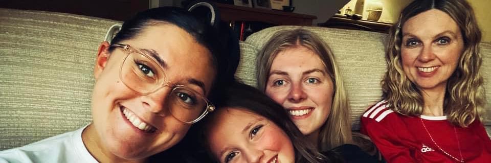 scarlgriff2's profile banner image