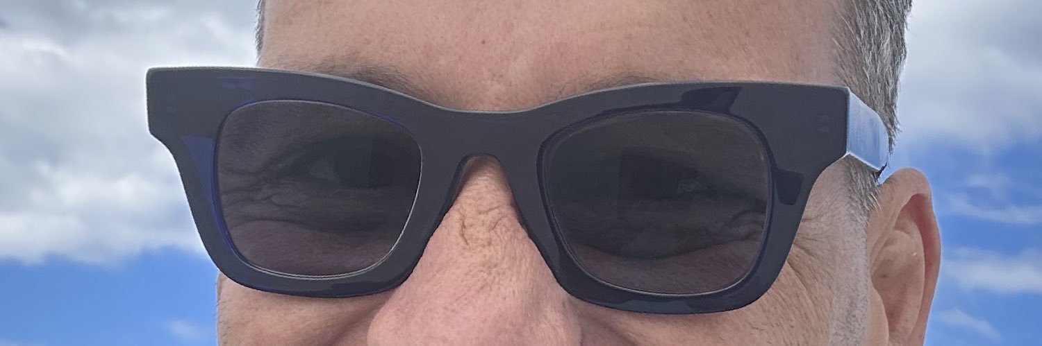 Dennis43002's profile banner image