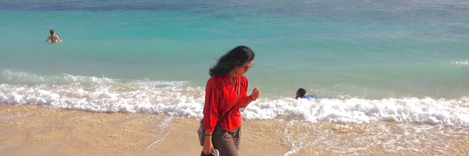 cikmellysa's profile banner image