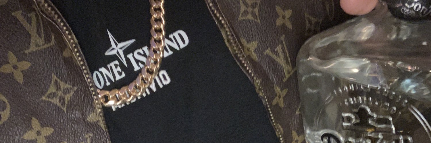 dee_rent's profile banner image