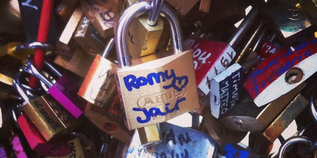 romyboee's profile banner image