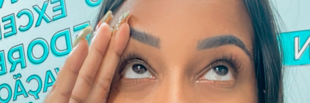 juliaaareas's profile banner image