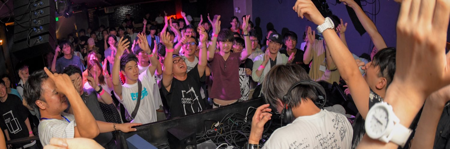 VNQ_ONLINE's profile banner image