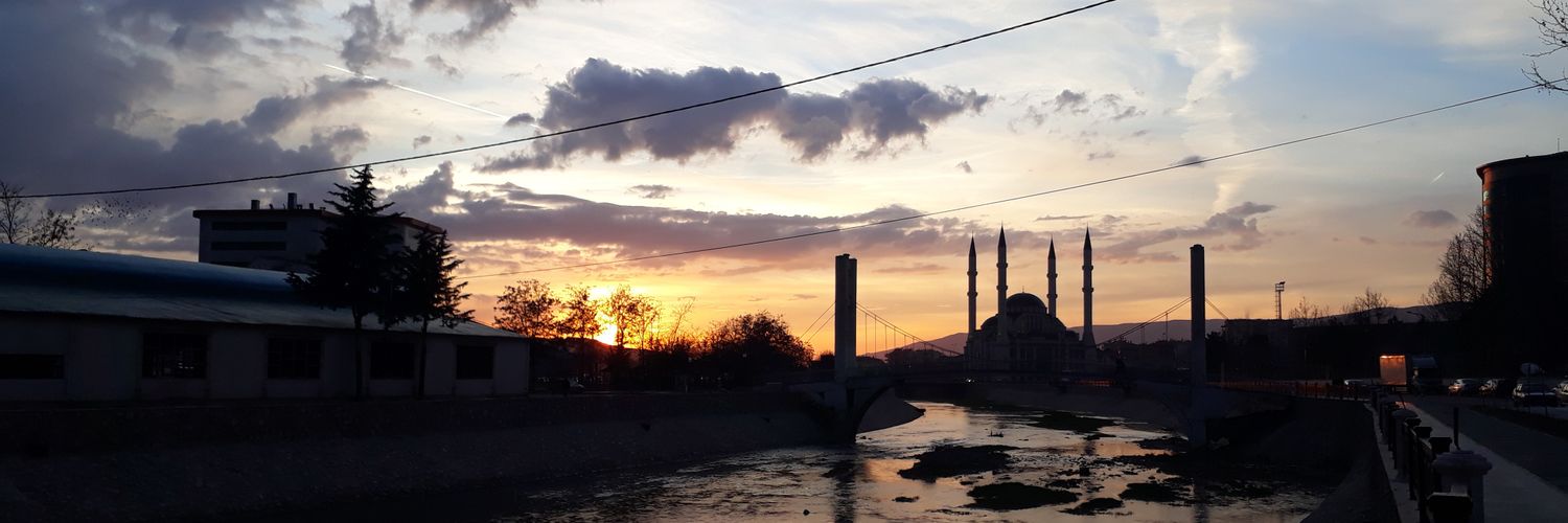 yusufkndrl's profile banner image
