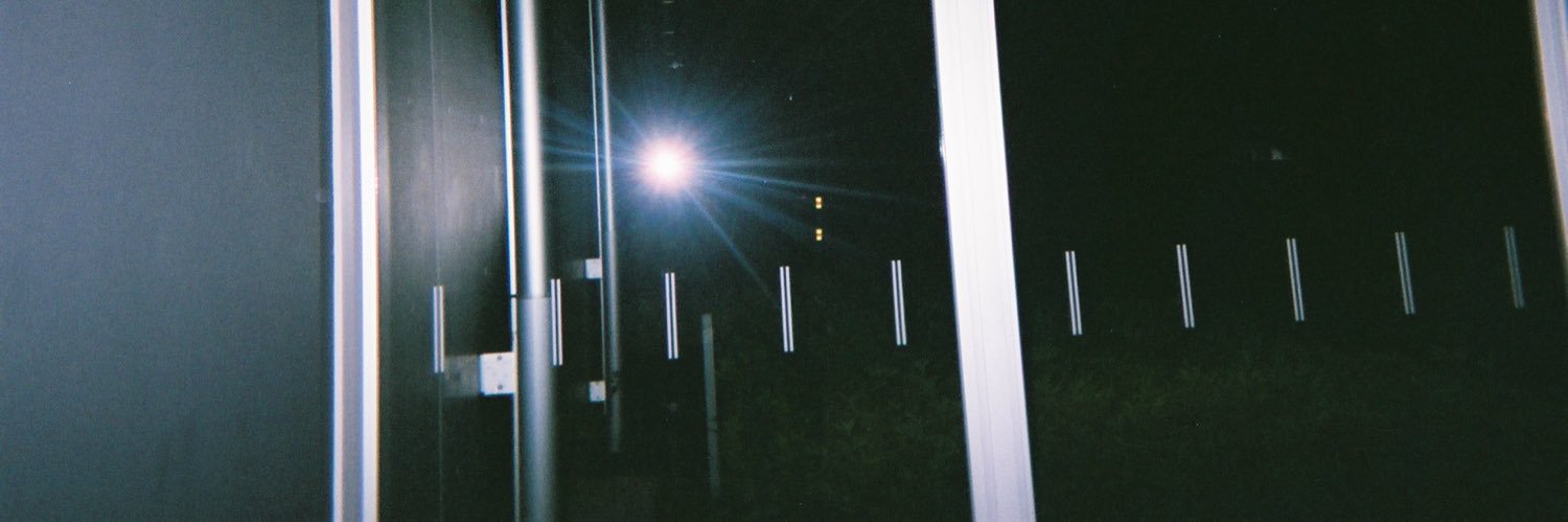 _y_yo's profile banner image