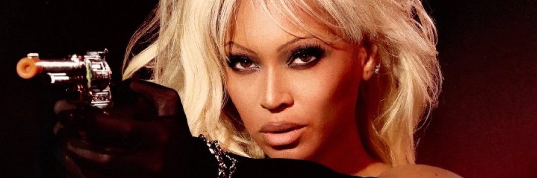 Whitley Gilbert HYPHEN Wayne banner