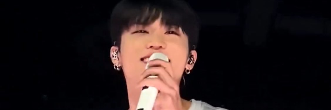 𝗿𝗮𝘃𝗲𝗻𝗰𝗹𝗮𝘄◞˚ ⛅️ banner
