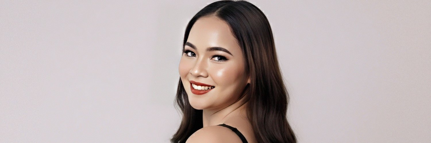 Jennniieel's profile banner image