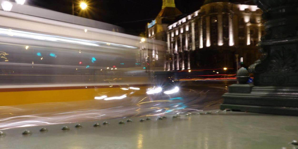 Làszló Römer banner