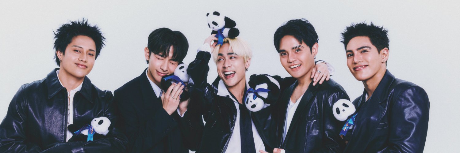 kmejcs's profile banner image