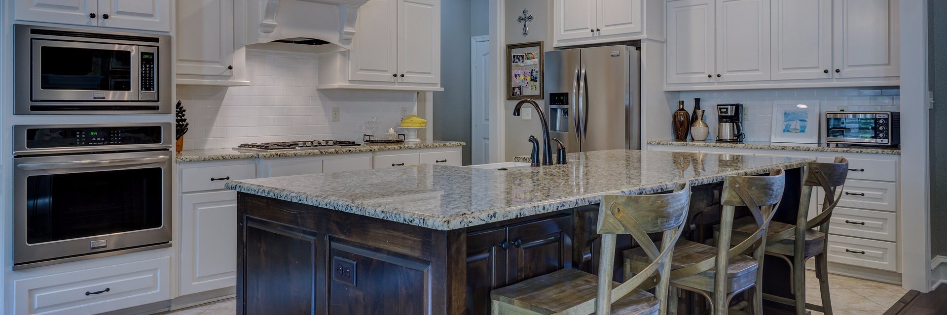 RealtyBit's profile banner image