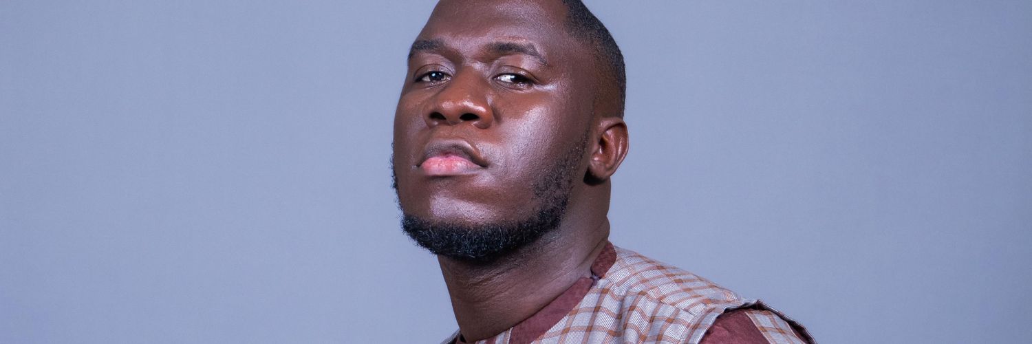 YoungTili's profile banner image