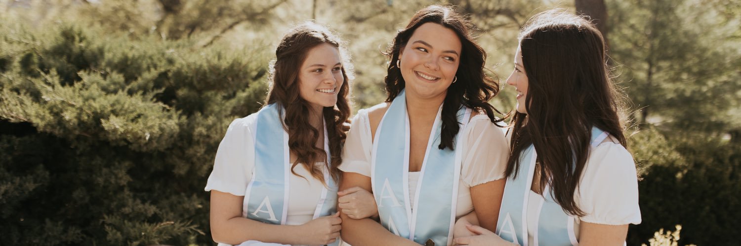 hannahspen17's profile banner image