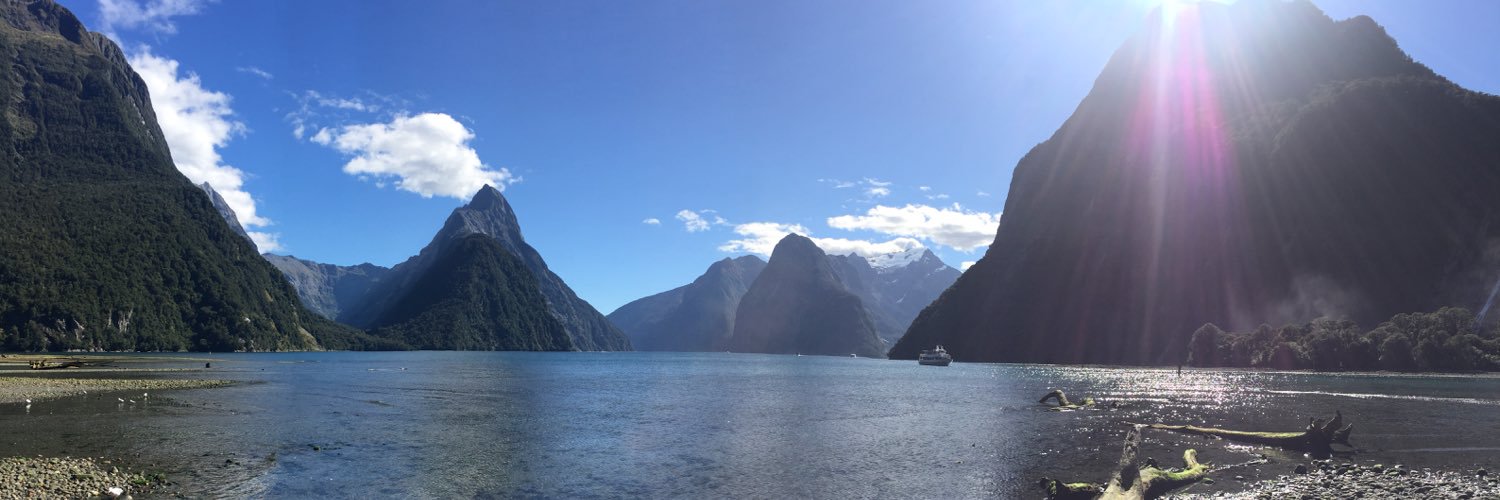 Robbie_Magasiva's profile banner image