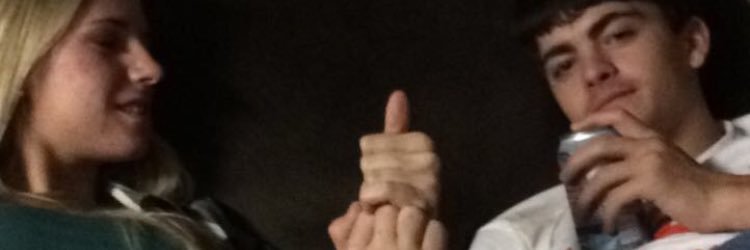 huntdouu's profile banner image